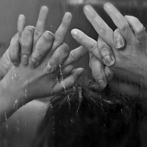 six out of ten magazine: Having fun in the shower