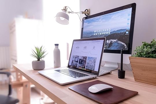 Whats the difference between digital nomads and remote workers