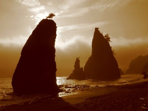  photo SeaStacks_zpsa4cecff3.jpg