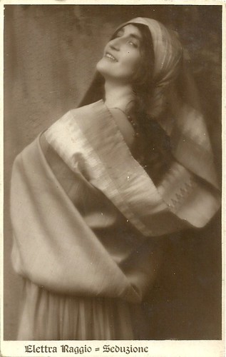 Elettra Raggio in Seduzione