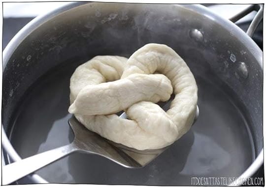 Vegan Buttery Soft Pretzels! Golden crust, soft and chewy, salty and buttery, everything a good pretzel should be. Great for making ahead and freezing for later. #itdoesnttastelikechicken #veganrecipes #veganbaking
