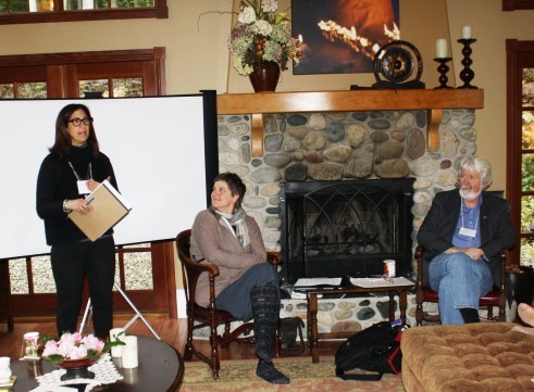 #6redSWW Carol introduces