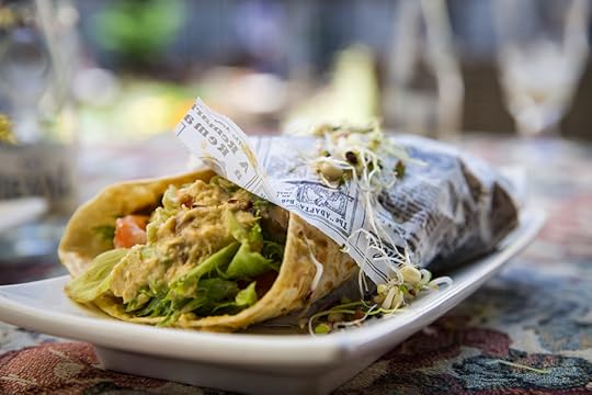 basiilik-restoran-vegan-menüü-taimetoit-taimne-tallinn-kesklinn-merilin-taimre-paljas-porgand