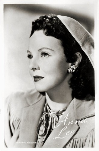 Anna Lee