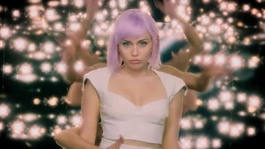 black-mirror-season-5-miley-cyrus-1557915878.jpg