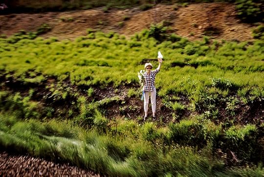 Paul Fusco, Robert Kennedy funeral train, USA, 1968. © Paul Fusco/Magnum Photos