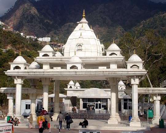 wealthiest Indian temples 4