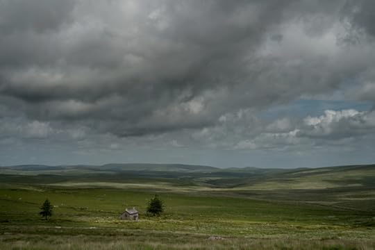 Nun's Cross Farm by Simon Blackbourn