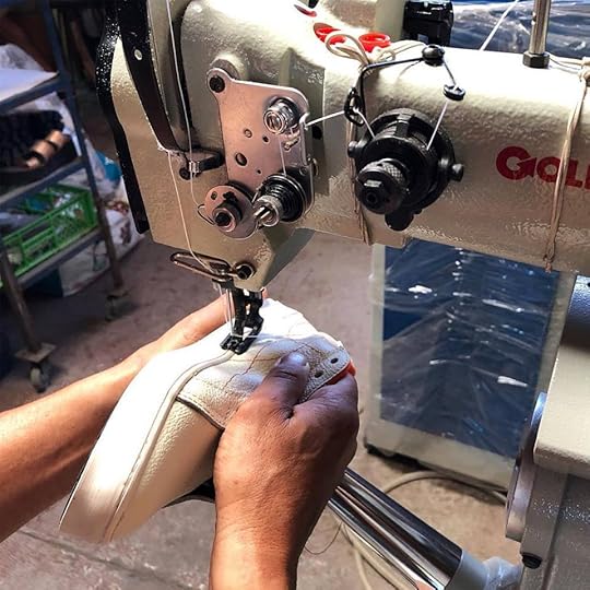 Proceso de fabricación de Kruza zapatillas sustentables chilenas