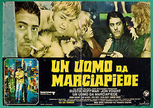 Risultati immagini per un uomo da marciapiede