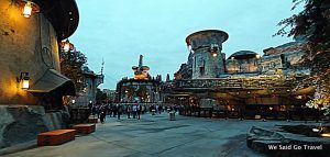 Batuu at Night Star Wars Galaxys Edge
