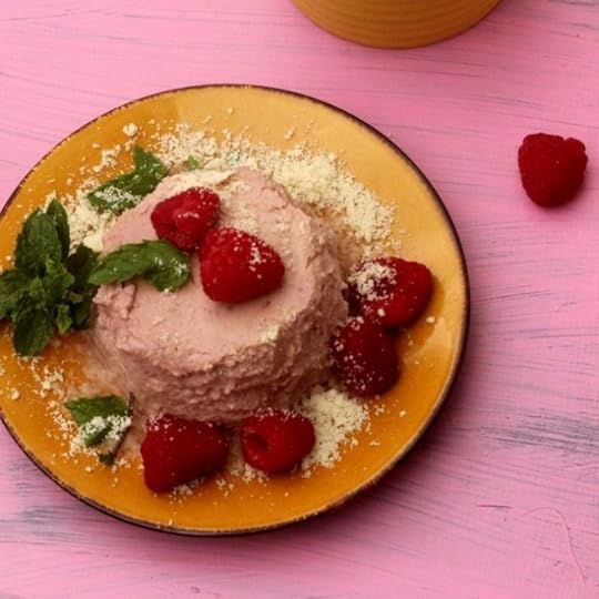 3 Ingredient Raspberry Cheesecake