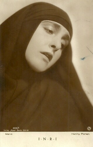 Henny Porten in I.N.R.I. (1923)