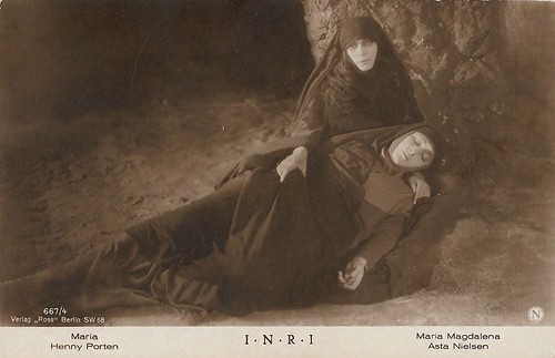 Henny Porten and Asta Nielsen in I.N.R.I. (1923)