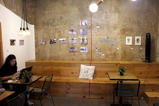 "Fronteras" de Amanda Bueno