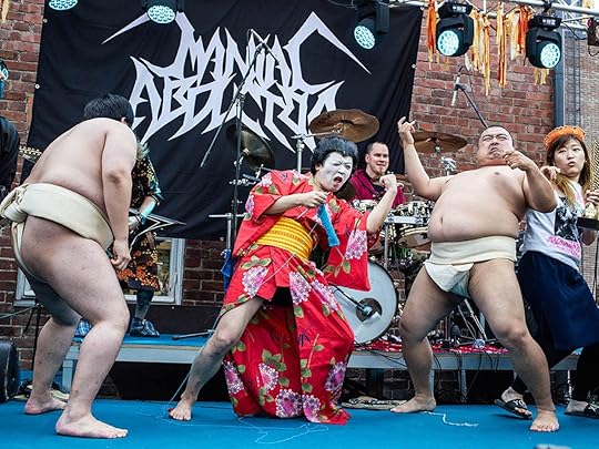 Heavy metal knitting