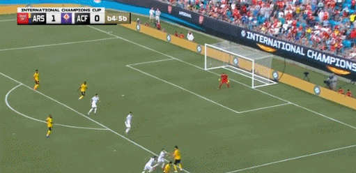 恩凯蒂亚梅开二度，2-0