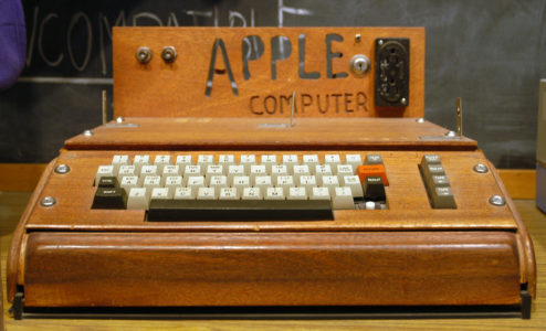 first apple computer - the history of design by UXPin