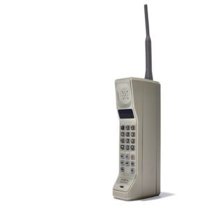 Motorola old mobile phone - the history of design by UXPin