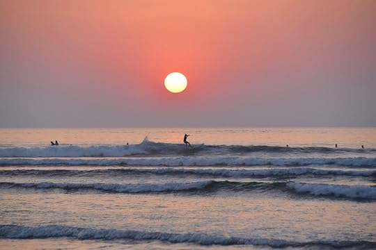 Saladita sunset surfers