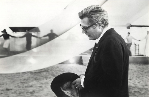 Marcello Mastroianni in 8½ (1963)