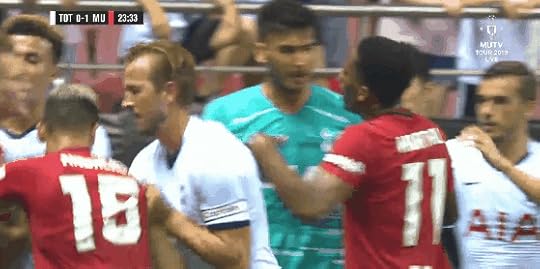 两边爆发了抵牾