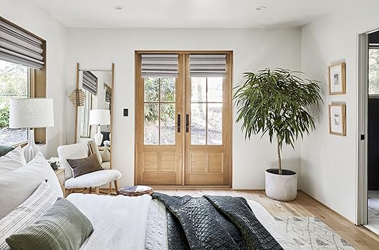 Emily Henderson Moutain House Downstairs Guest Room Lores110