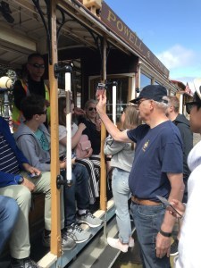 why host foreign exchange students, 3 reasons for hosting foreign exchange students, cultural lessons, traveling to a foreign country