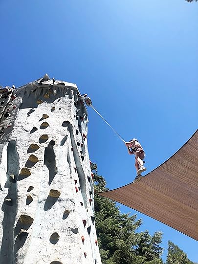 Emily Henderson First Mountain House Summer 31
