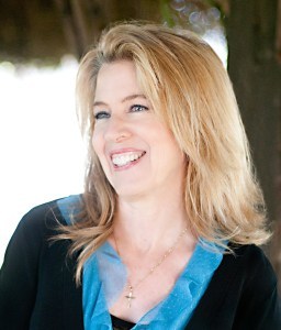 Treasured Christmas Brides, Amanda Cabot, Christmas novella collection, Michelle Ule, Cathy Hake, Rebecca Germany, MaryLu Tyndall, Colleen Reece