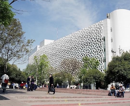 Torre des especialidades in Mexico City