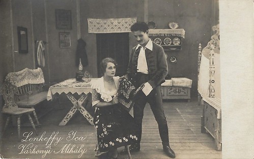 Ica (von) Lenkeffy and Mihály Várkonyi (Victor Varconi) in A csikós (1917)