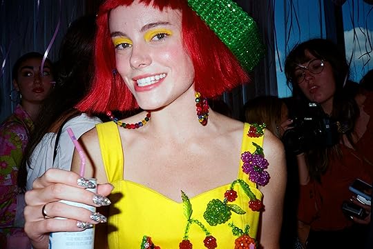 susan alexandra nyfw man repeller