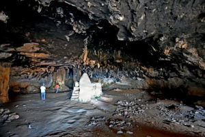 MISSING AMERICANS: Exploring a cave in Chania, Crete (Shutterstock)