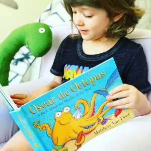 https://thebabybookwormblog.wordpress.com/2019/09/03/oscar-the-octopus-a-book-about-the-months-of-the-year-matthew-van-fleet/