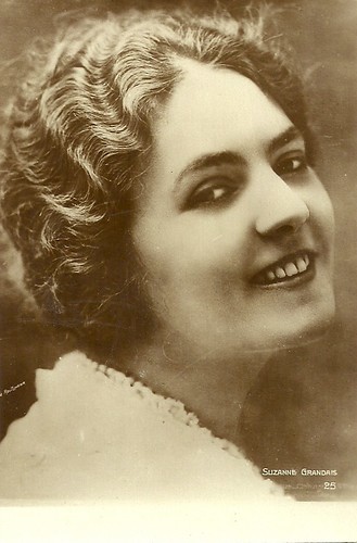 Suzanne Grandais