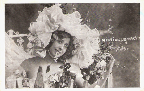 Mistinguett