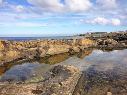 rocky shores at Broadsea