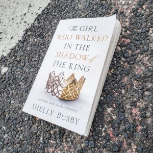 The Girl Who Walked in the Shadow of the King, Streetside