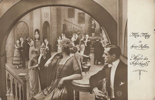 Mia May in Wogen des Schicksals (1918)