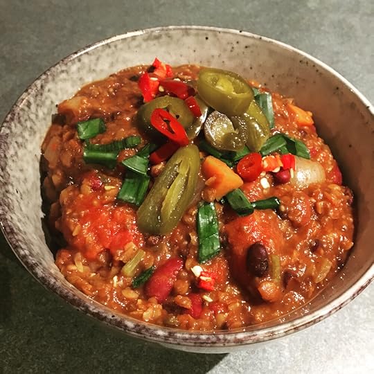 vegetarian-chilli-philippa-moore