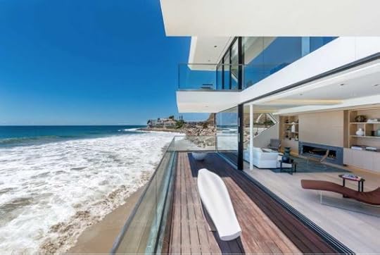 Image: modern home on the beach