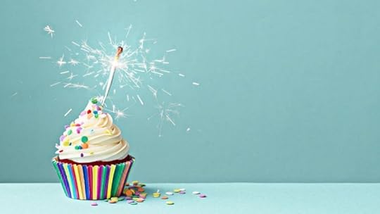 3 Ways to Celebrate Your Book Launch | WeavingInfluence.com