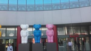 Osos decorativos de colores en Liber19