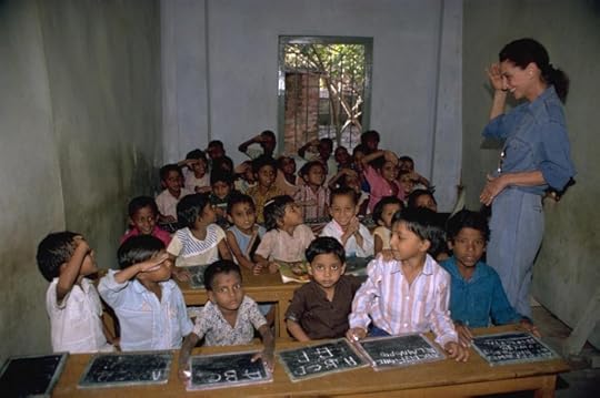 UNI40125-Med-Res-700x466