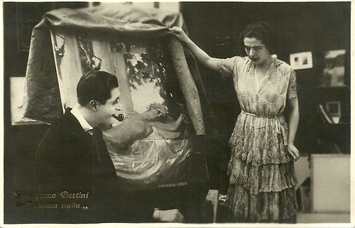 Francesca Bertini and Angelo Ferrari in La donna nuda (1922)