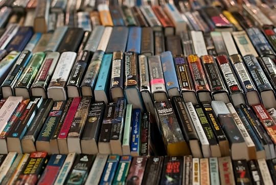 Reading and picturing the characters in a book