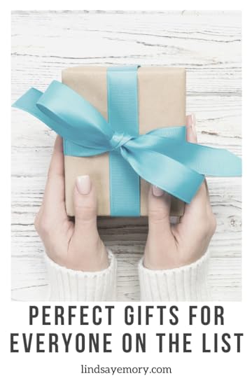 holiday gift 2 pinterest.png