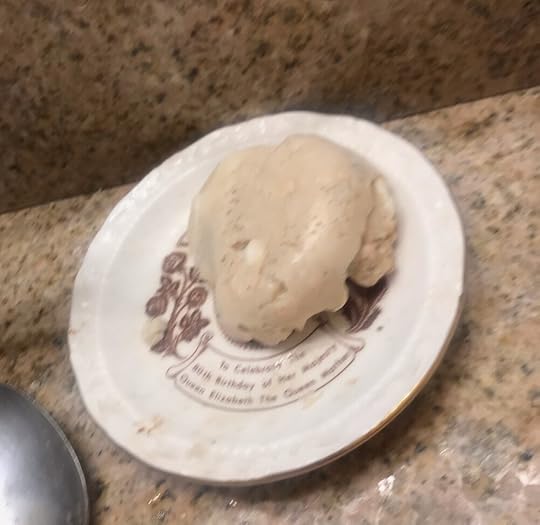 The final result in a little soap dish! (Yes, I use mini souvenir plates as soap dishes - this one commemorates the Queen Mother’s 80th birthday). #Anglophile :D