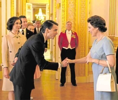 Olivia Colman as the Queen meeting the Apollo 11 astronauts.